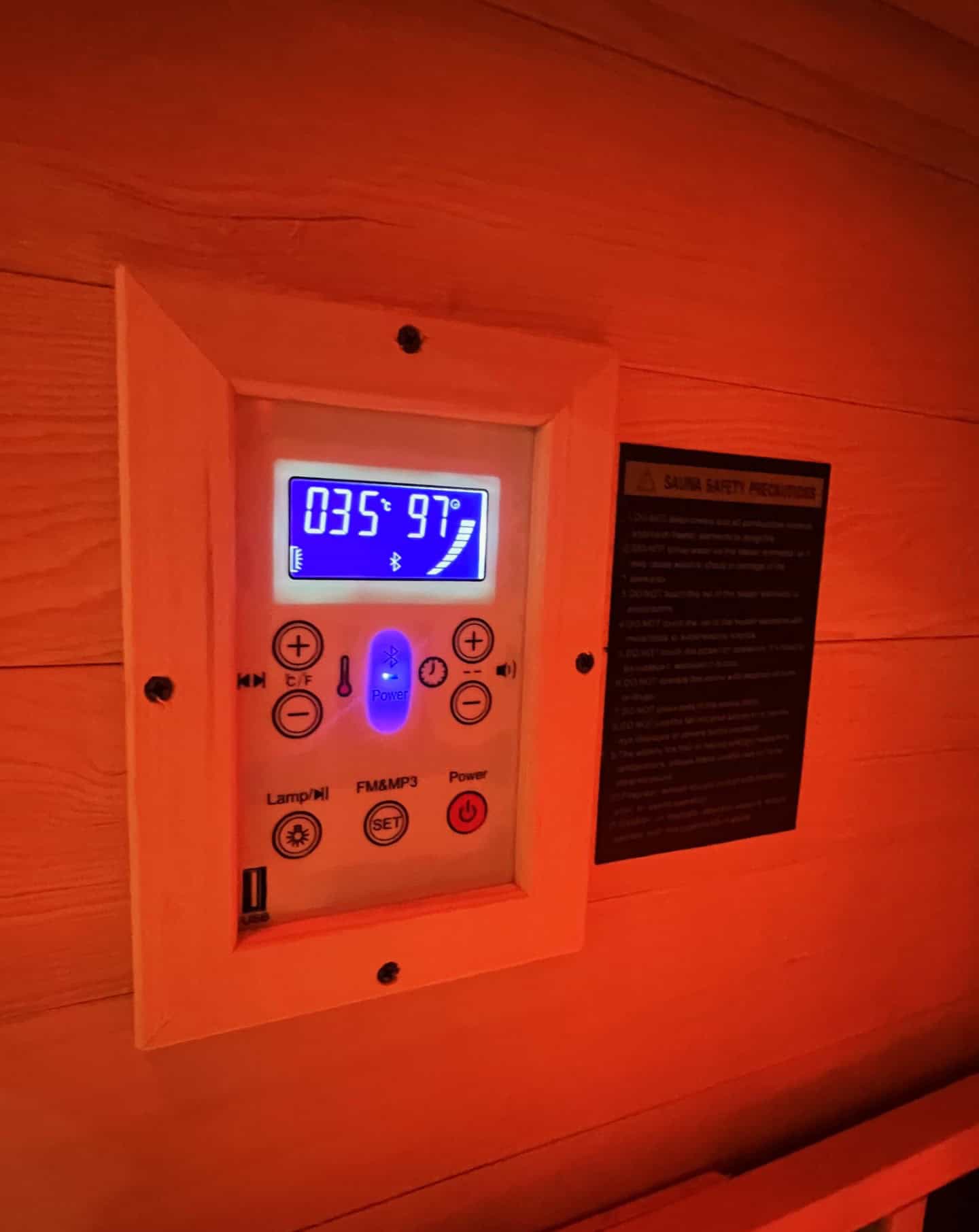 FULL SPECTRUM INFRARED 2 PERSON PIONEER SERIES SAUNA - Image 6