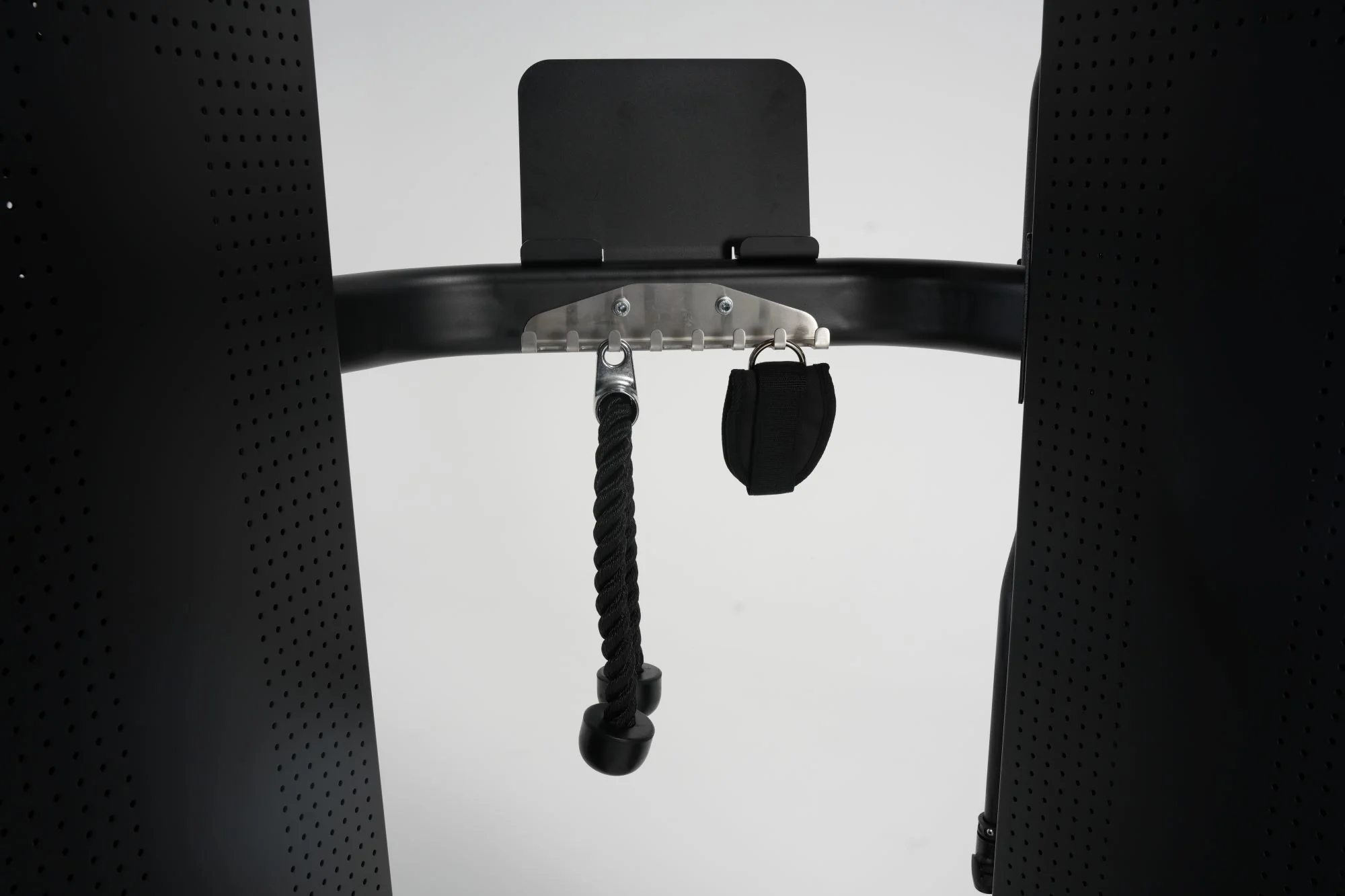 REVOLUTION RFT600 FUNCTIONAL TRAINER - Image 6