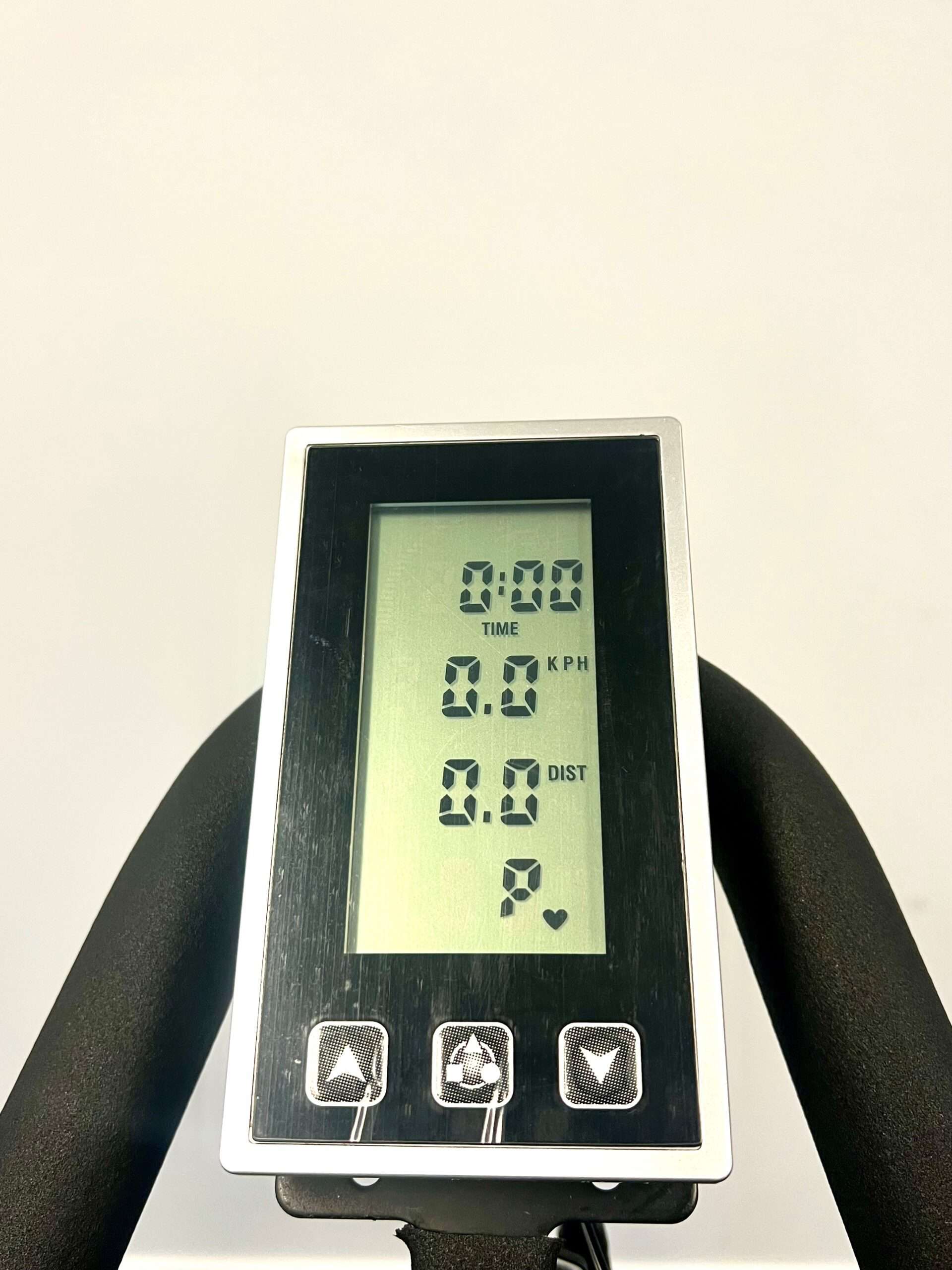 REVOLUTION SPF111 SPIN BIKE - Image 4